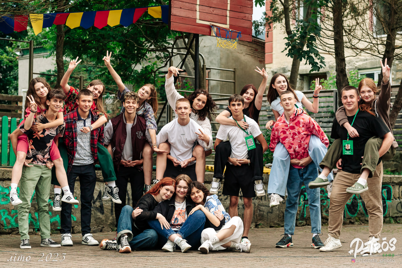дитячий табір Петрос